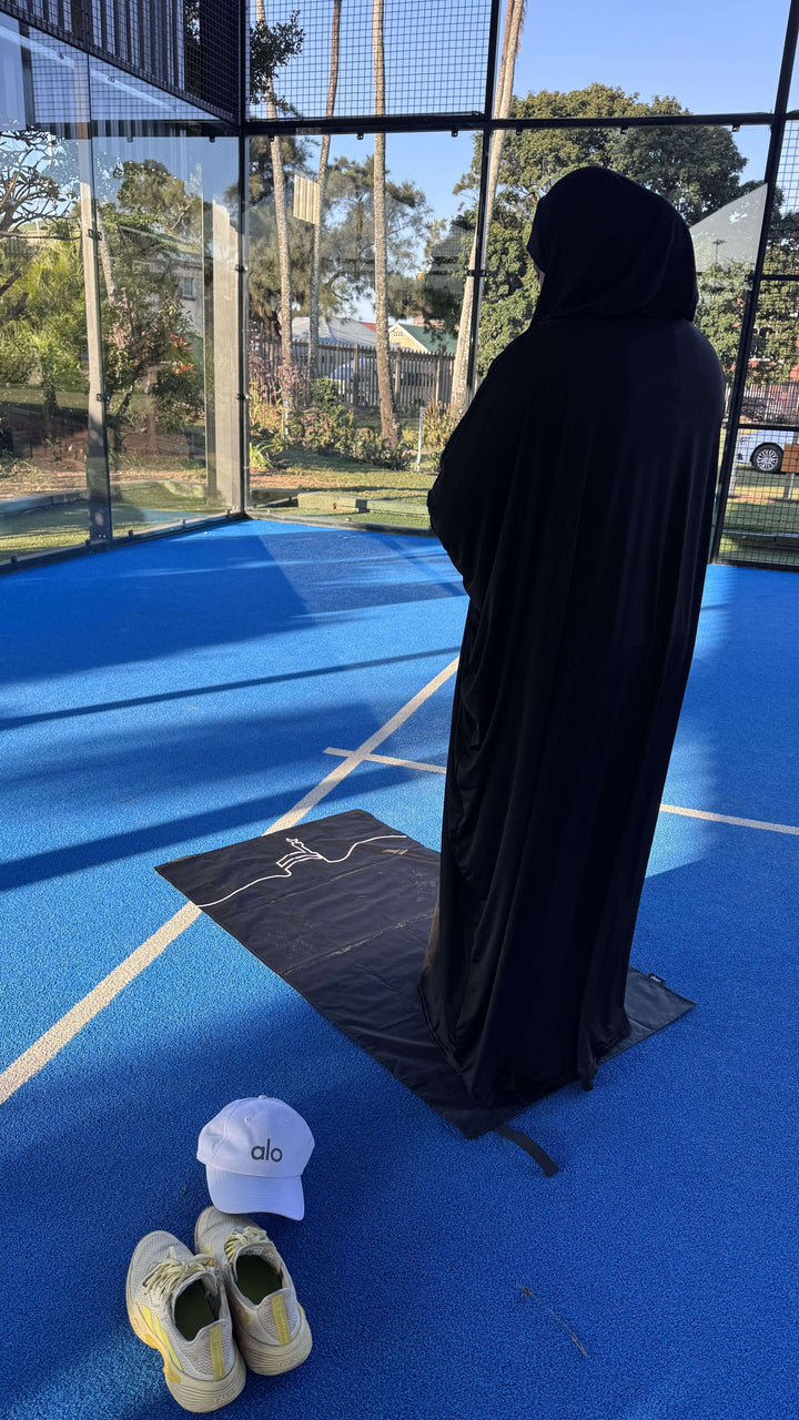 The Safar Set - Portable Jilbab &amp; Travel Musallah
